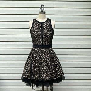 NWT French Connection fit and flare party dress with tulle. Size 4.
